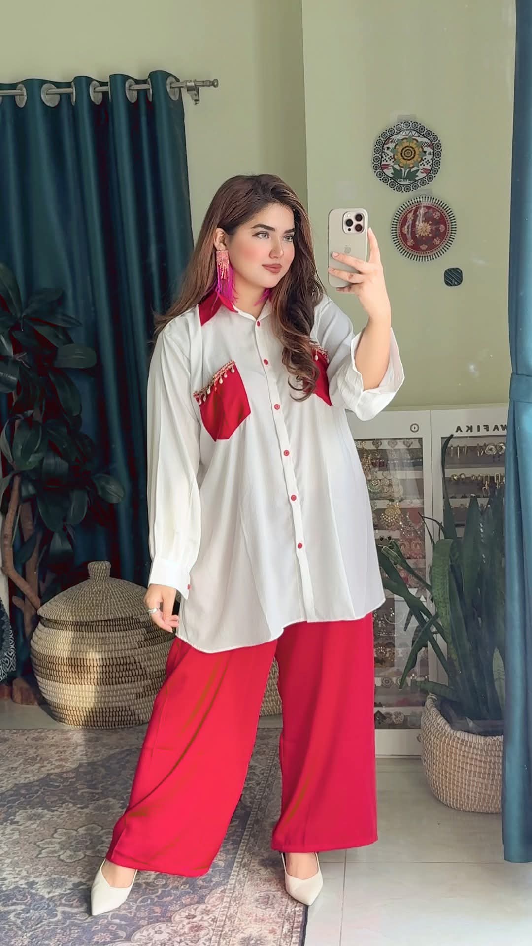 Timeless ladies Fashion