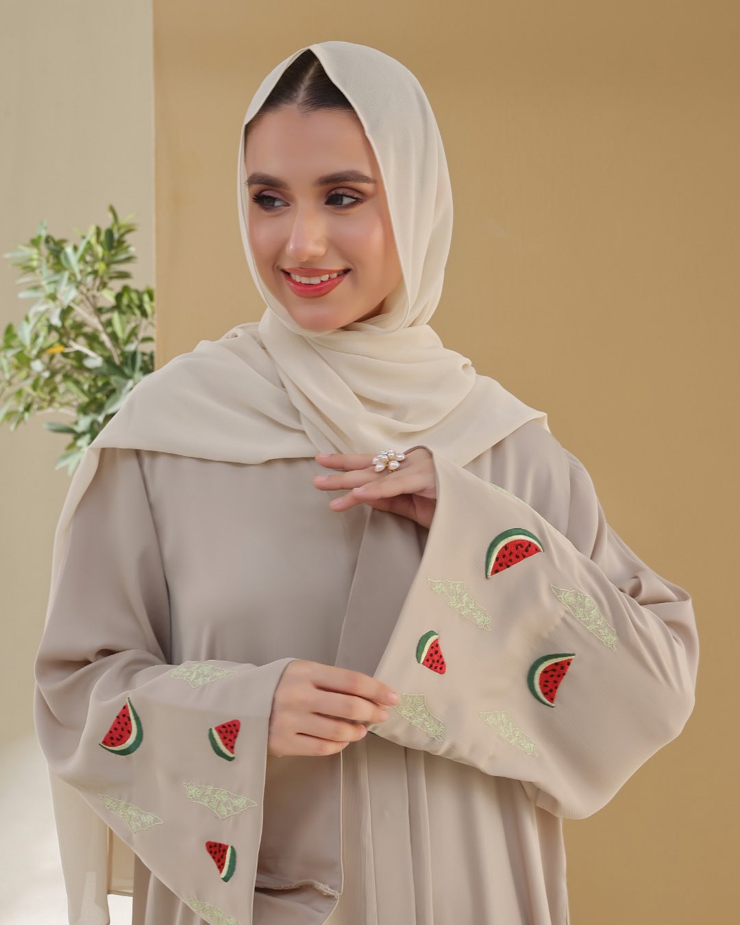 দুবাই চেরি বোরকা (শুধু বোরকা)