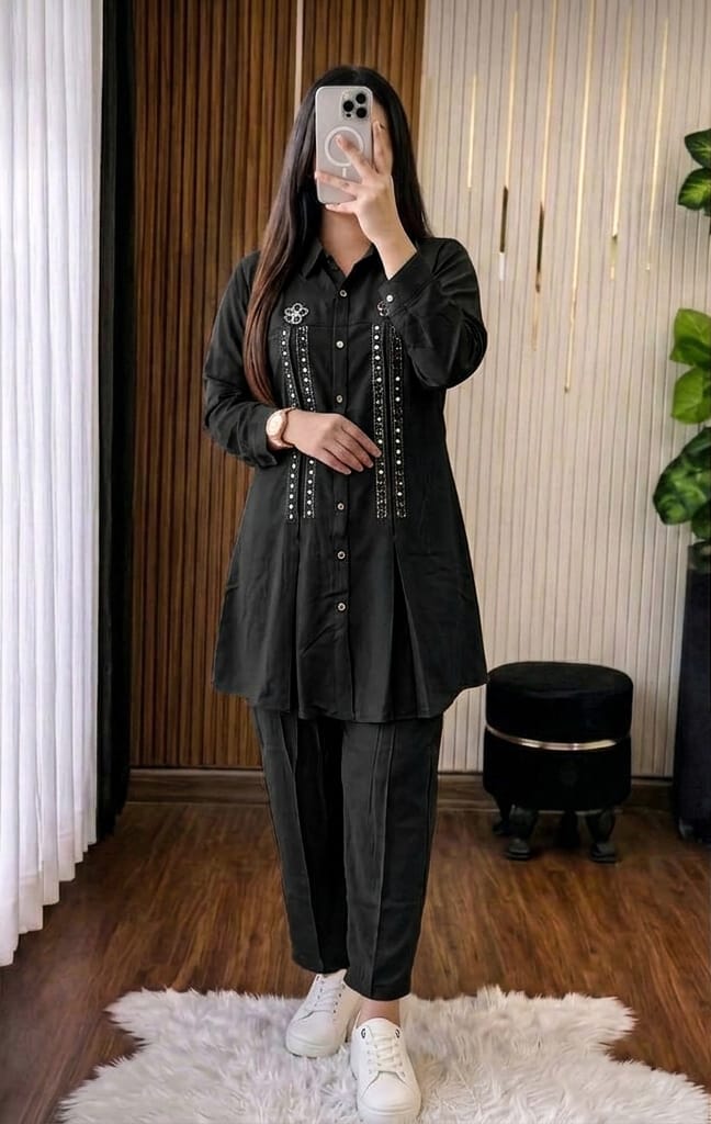 Elegant Women Choice