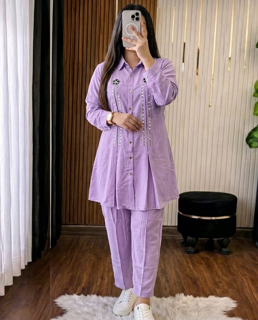 Elegant Women Choice